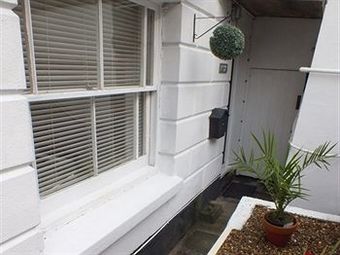 Apartamentos Garden Flat