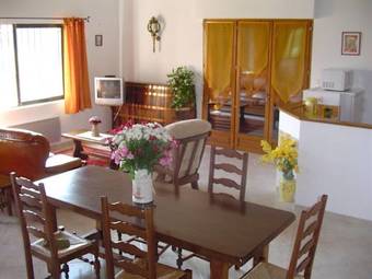 Le G�te Du Petit Puits