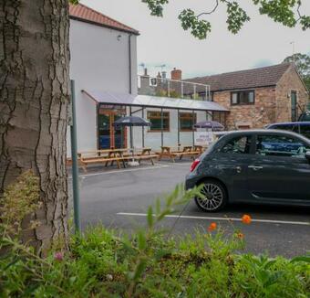 Posada Crown & Anchor Inn