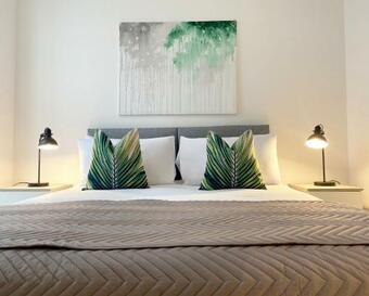 Fleets Height Apartment Ten