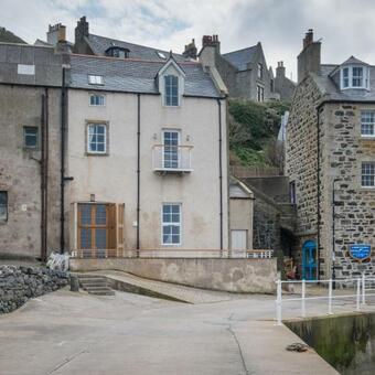 The Blue Hoose