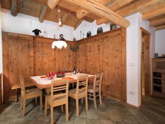 Fairytale Cottage In Bellamonte Italy With Garden