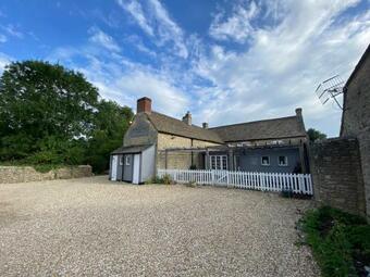 Apartamento The Hay Loft At The Wheatsheaf Inn
