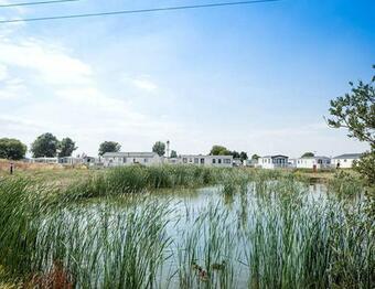 Luxury 2 Bedroom/two Bathroom (sleeps 6) Caravan