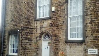 Bed & Breakfast Carer 4 You Residential Home