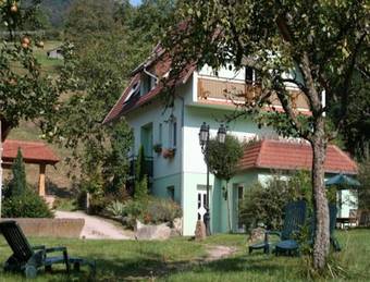 Bed & Breakfast Maison D'h�tes La Cerisaie