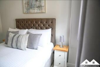 Bradford Apartment At West Drayton Farm