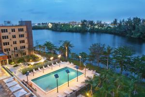 Hotel Element Miami International Airport