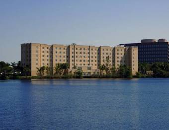 Hotel Homewood Suites By Hilton Miami-airport / Blue Lagoon