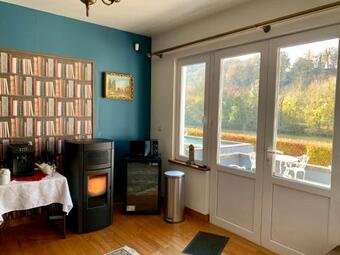 Hostal La Villa Vdk : Chambres Vue Sur Meuse