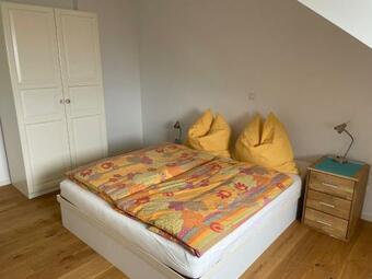 Apartamento Ferienwohnung II Bonn Sternenburgstraße 51