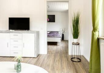 Apartamento Ferienwohnung Waldblick