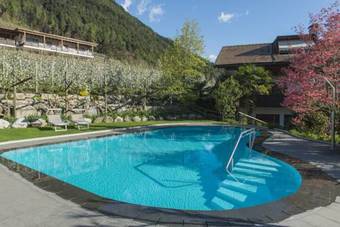 Hotel Zirmerhof & Residence