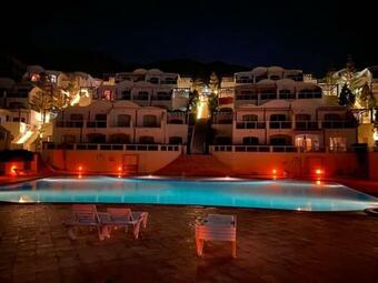 Apartamento Luxueux Appartement Vue Sur Piscine Et La Mer Au Les Meridiennes Tiguert