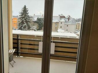 Simplistic Apartment In Schmoelln Near Rock-climbing Gym