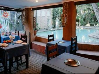 Hostal Coco Cabana Guest House