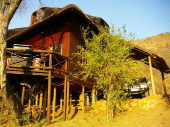 Lodge Fish Eagle Log Cabin