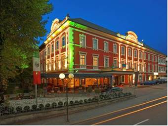 Hotel Ertl & Mexican Cantina Salud