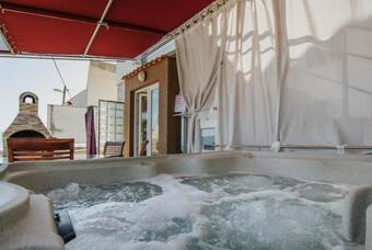 Hotel Etropolis Motorsport Arena