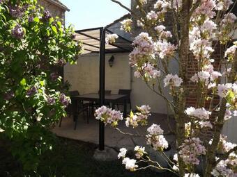 Hostal L'instant...