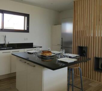 Villa Familiale Piscine Chauff�e Jaccuzi 15 Min Des Plages - 8capdal14