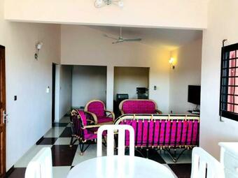 Apartamento Appartement De 3 Chambres Avec Piscine Partagee Jardin Clos Et Wifi A Porto Novo