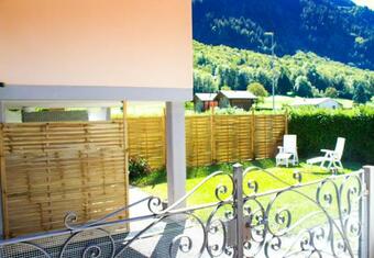 Bed & Breakfast Lotus Oasis