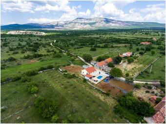 Hostal House Mellifera
