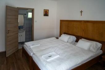 Bed & Breakfast Mamutfeny? Panzi�