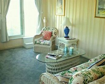 Posada Yankee Clipper Inn