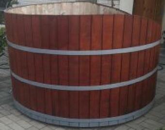 Csobog� Vend�gh�z