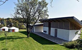 Bakonyi S�torhelyek