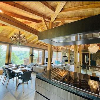 Chalet Du Luxe Le Meg�ve