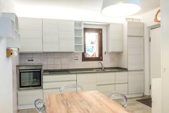Apartamento S260 - Sirolo, Nuovo Trilocale Con Giardino