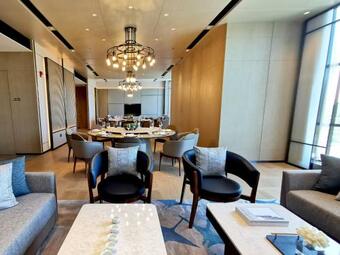Hotel Courtyard By Marriott Qinhuangdao West