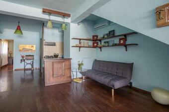 Out Of The Blue Apartment