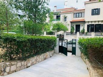 Galaxy Home Cozy Apartment