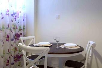 Apartamento Best House, Anakreontos, Perivolaki, Nikaia, P...