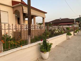 Suzie's House - Road To Loutra Pozar