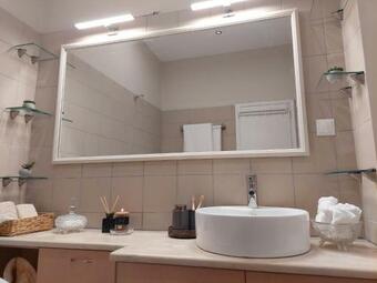 Paliabelo Village House