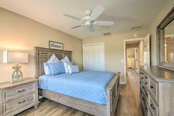 Serene Wildwood Home Near Parks And Golfing!