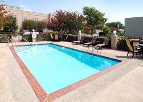 Hotel Comfort Inn And Suites Durant