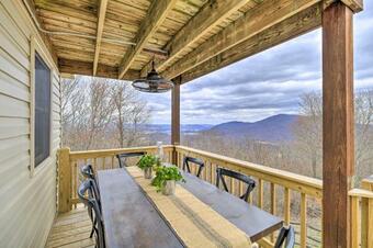Apartamento Scenic, Authentic Cabin With Sweeping Mtn Views