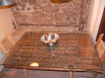 Baix Empord�. Incre�ble Casa En Pueblo Medieval