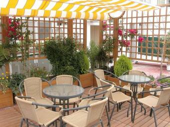 Hotel Agusti Hostal