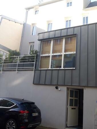 Hostal Coutances Centre - Agr�able Chambre Ind�pendante