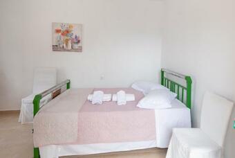 Kentrochori Mountain View House