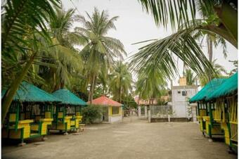 Hotel Oyo 875 Madhavi Beach Resort