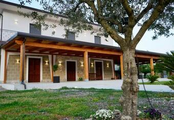 Bed & Breakfast Atomos