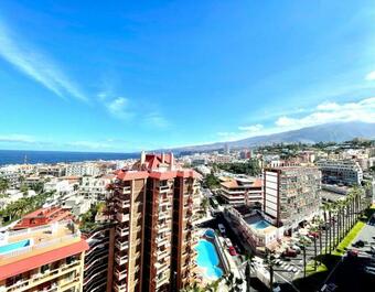 Apartamento Con Piscina, Wifi Gratuito En Recepción Y Acceso Directo En Playa Jardin In Puerto de La Cruz